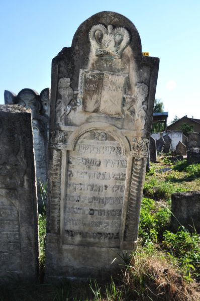 File:2.2.2-Tombstones-Ex-5.jpg