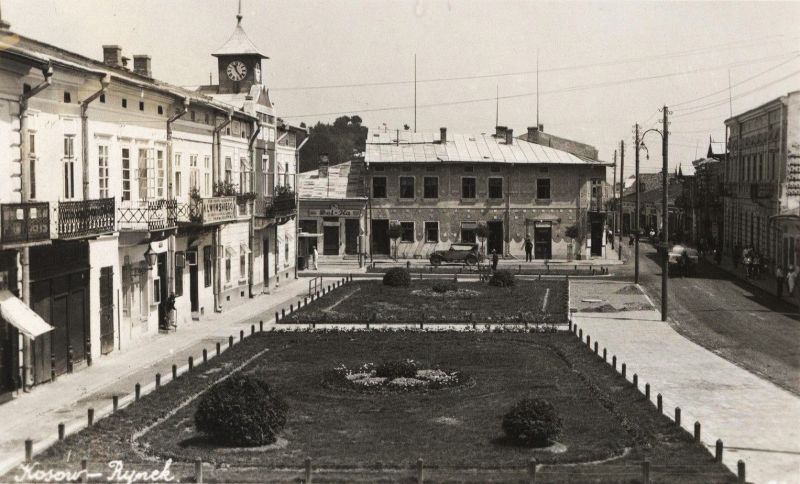 File:KosowRynek.jpg