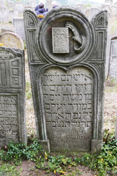 File:2.2.2-Tombstones-Ex-9.jpg