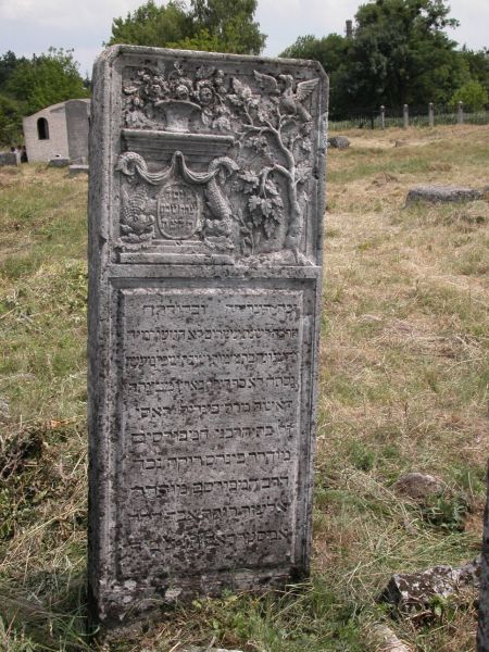 File:2.6.7.1-Tombstones-50.jpg
